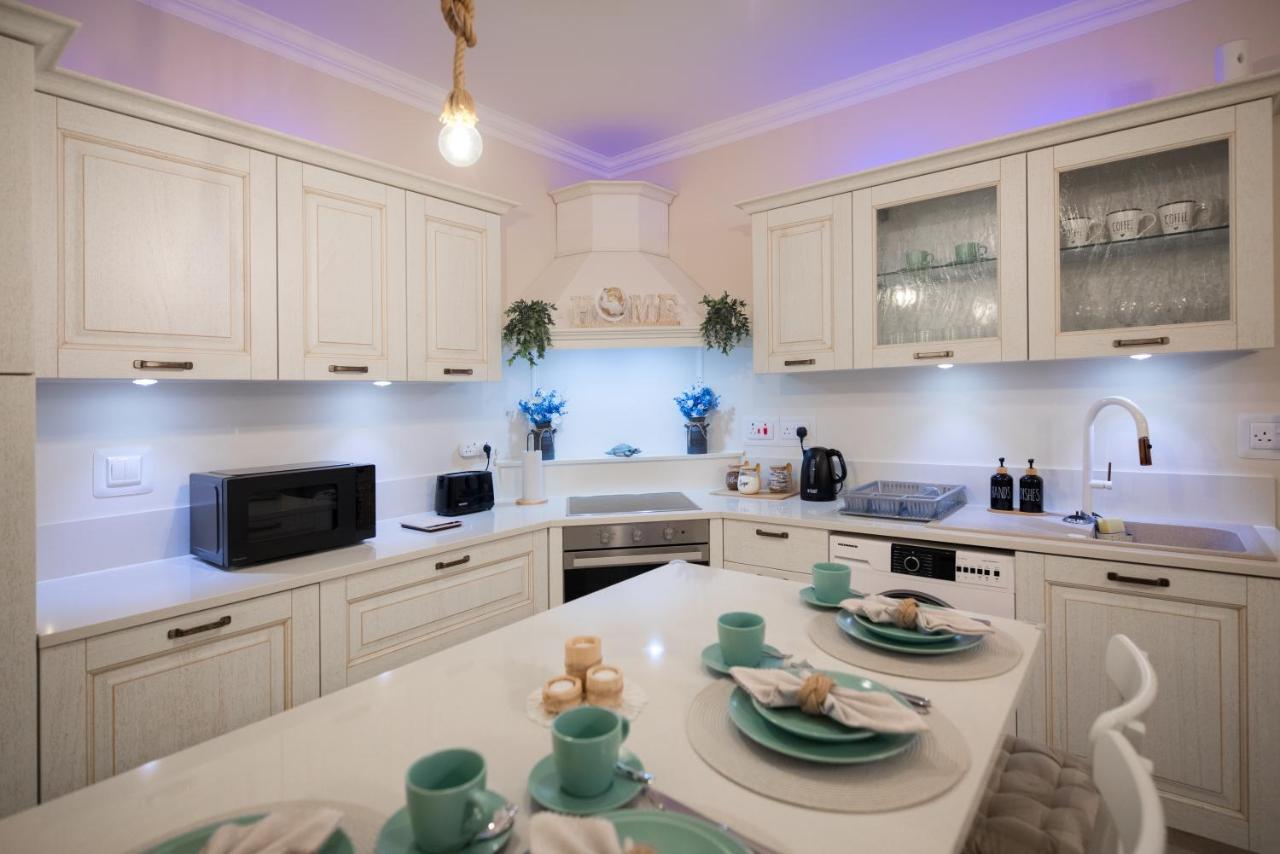 The Nautical Nook Apartment Marsaxlokk Bagian luar foto