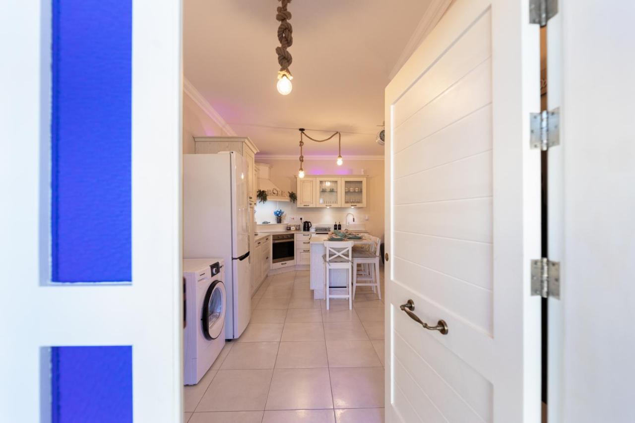 The Nautical Nook Apartment Marsaxlokk Bagian luar foto