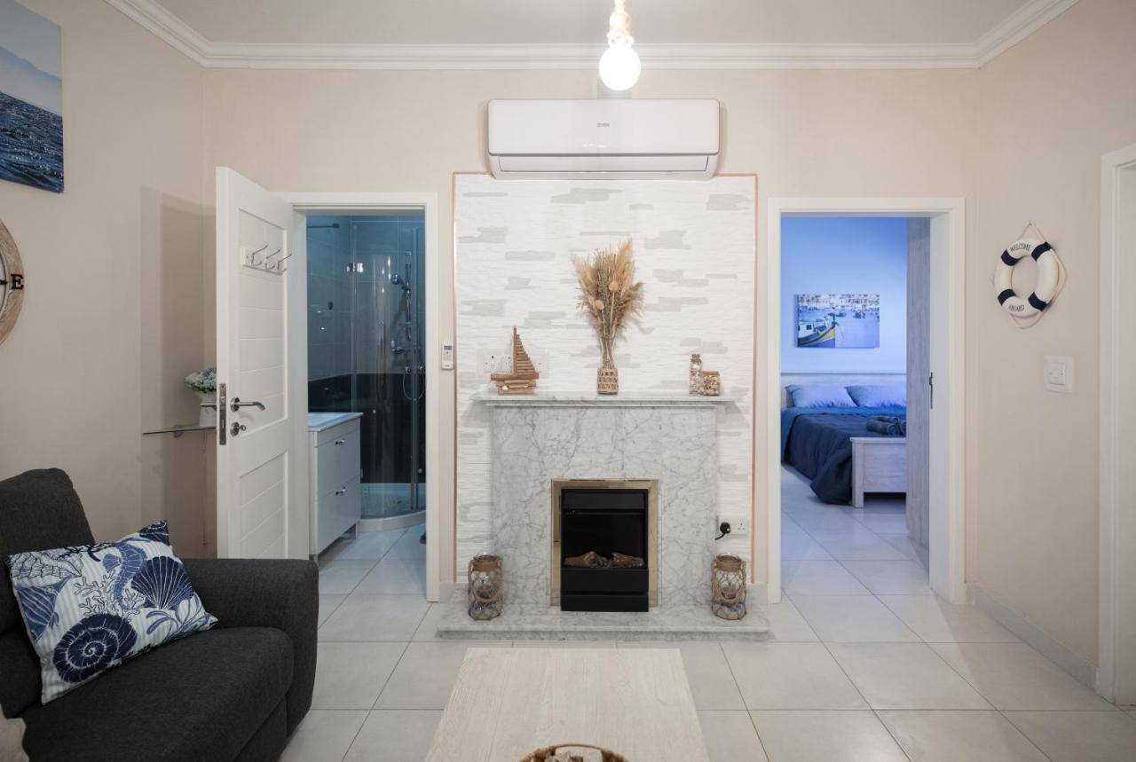 The Nautical Nook Apartment Marsaxlokk Bagian luar foto